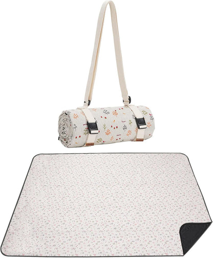 57x79 Washable Polyester Picnic Blanket with Strap